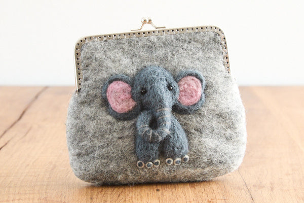 Bügelbörse Elefant, kleines Täschchen aus Filz - fairtrade