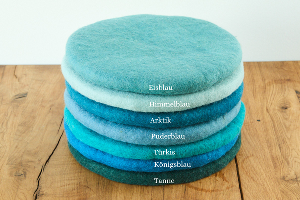 Sitzkissen aus Filz (100% Wolle) rund , 35cm, Blautöne - fair gehandelt