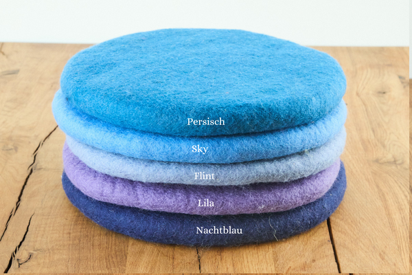 Sitzkissen aus Filz (100% Wolle) rund , 35cm, Blautöne - fair gehandelt