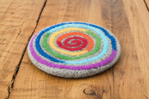 feelz Untersetzer Spirale Rainbow natur 