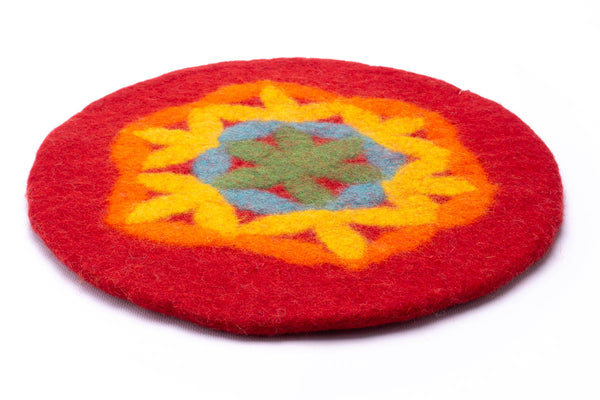 Sitzkissen aus Filz (100% Wolle) rund 35cm flach, Blume des Lebens - fair gehandelt