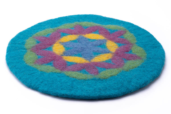 Sitzkissen aus Filz (100% Wolle) rund 35cm flach, Blume des Lebens - fair gehandelt