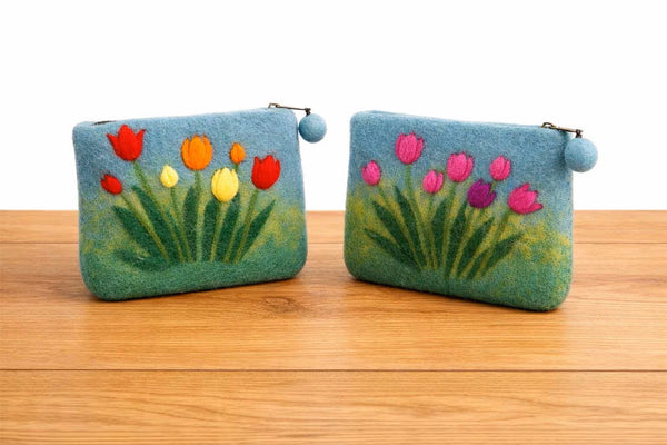 Filztäschchen Tulipa – kleiner Geldbeutel & Kosmetiktasche aus Filz, handgemacht