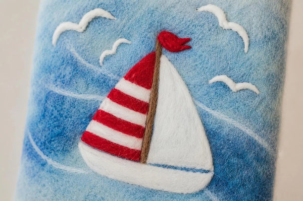 Schutzhülle Smartphone aus Filz 12 x 20 cm "Segelboot", maritimes Motiv, aus 100 % Wolle