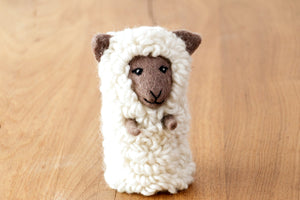 Eierwärmer Schaf, Tierfigur aus Filz, Ostergeschenk, Osterdeko