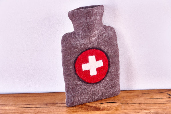 Wärmflasche Schweiz aus Wolle (Merino), gefilzt
