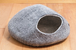 feelz - Katzenhöhle aus Filz (Wolle) ungefärbt grau