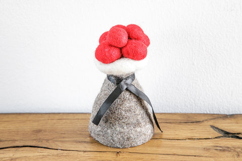 feelz - Eierwärmer Schwarzwälder Bollenhut aus Filz, Tischdeko, Souvenir - Handarbeit