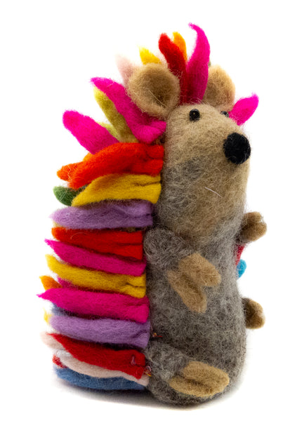 feelz - Igel aus Wollfilz mit bunten Stacheln - Handarbeit