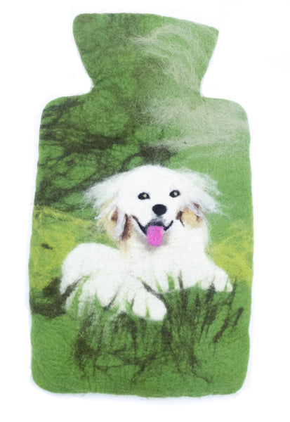 Wärmflasche grün mit Hund aus Wolle (Merino), gefilzt