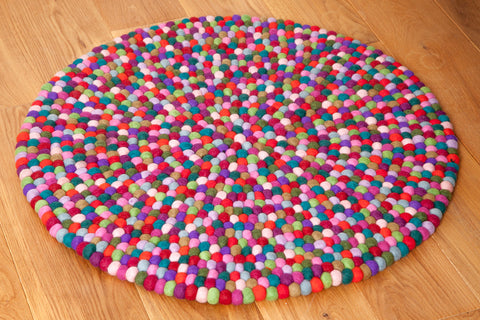Teppich aus Filzkugeln, rund oder eckig, bunt, Handarbeit auf Bestellung